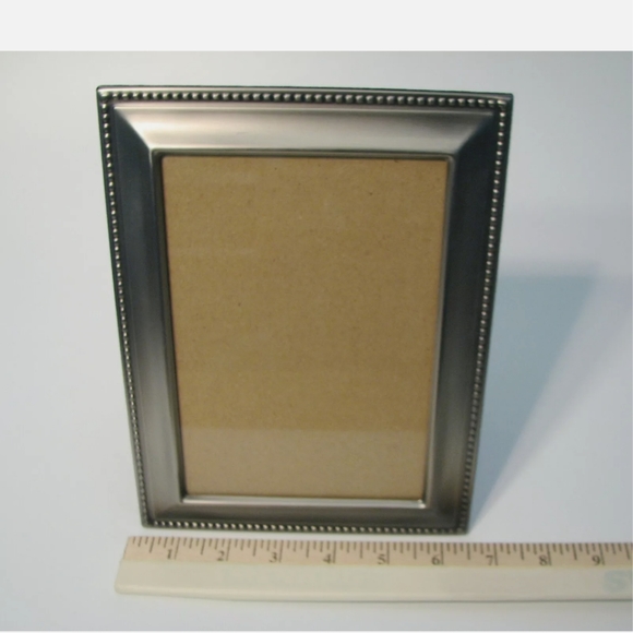 3 Silver Picture Frames 5 X 7 4 X 6 Malden Studio - Picture 3 of 5
